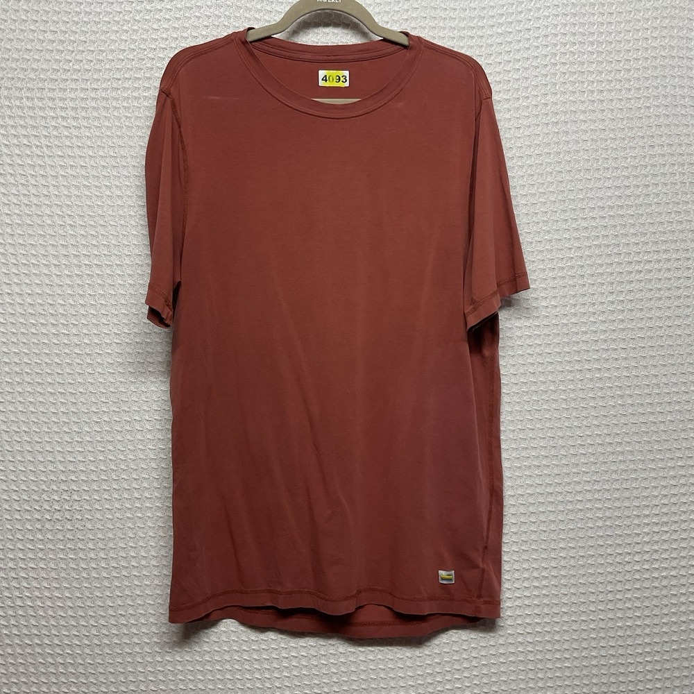 Vuori Shirt Mens Large Rust Orange Gym Running Vented Yoga T Shirt